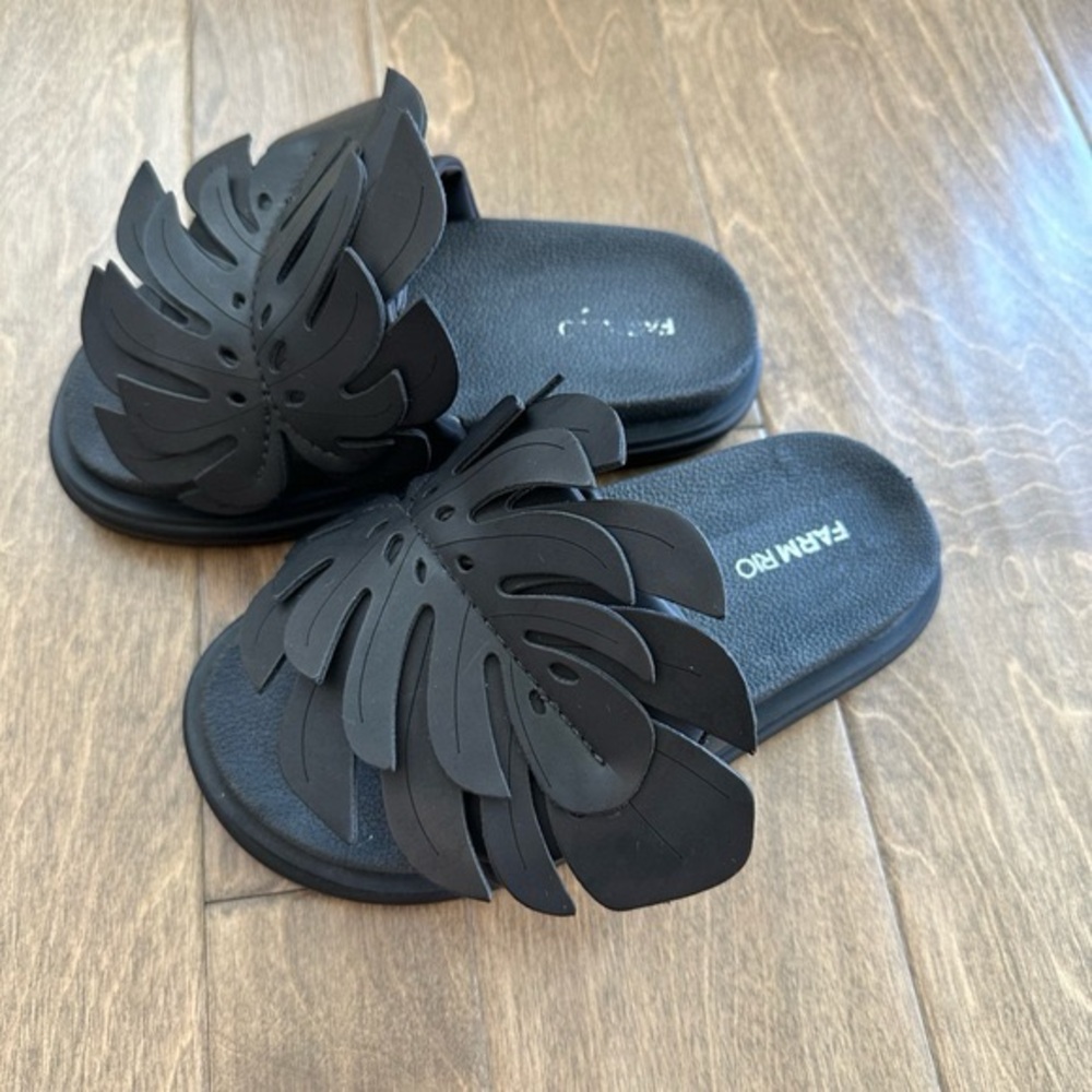 EUC FARM Rio Monstera Anatomic Slide Sandal